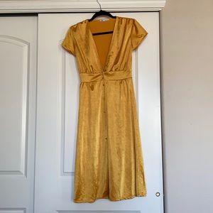 Cute Low Cut Midi Dress